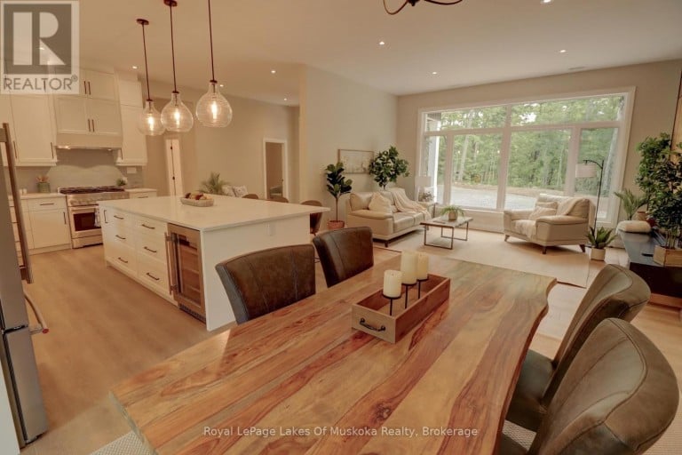 5 FLICKER LANE, McDougall, Ontario, P2A2W9