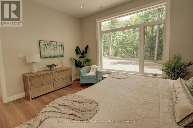 5 FLICKER LANE, McDougall, Ontario, P2A2W9