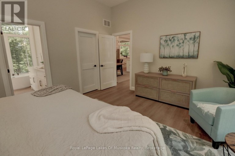 5 FLICKER LANE, McDougall, Ontario, P2A2W9