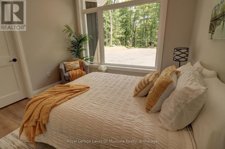 5 FLICKER LANE, McDougall, Ontario, P2A2W9