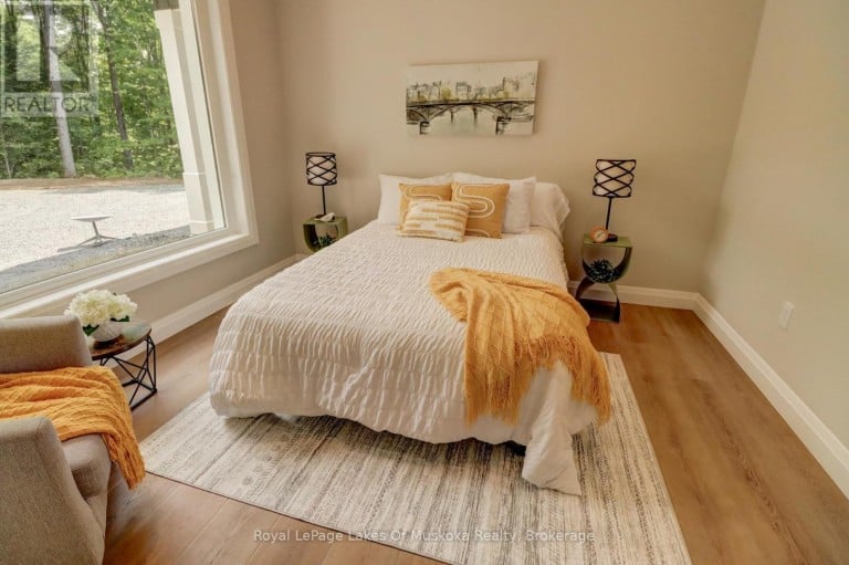 5 FLICKER LANE, McDougall, Ontario, P2A2W9