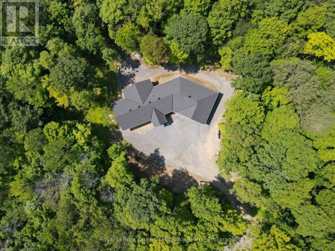 5 FLICKER LANE, McDougall, Ontario, P2A2W9
