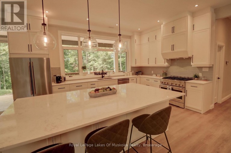 5 FLICKER LANE, McDougall, Ontario, P2A2W9