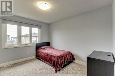 98 LOCKY LANE Middlesex Centre (Kilworth) Ontario photo 14
