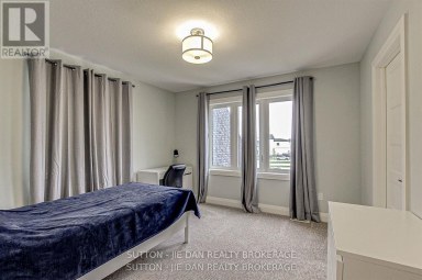 98 LOCKY LANE Middlesex Centre (Kilworth) Ontario photo 17