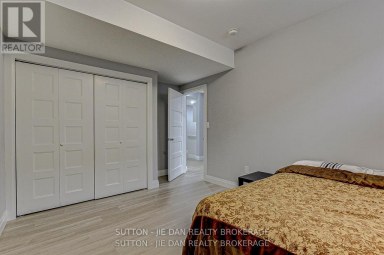 98 LOCKY LANE Middlesex Centre (Kilworth) Ontario photo 29