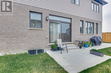 98 LOCKY LANE Middlesex Centre (Kilworth) Ontario photo 36