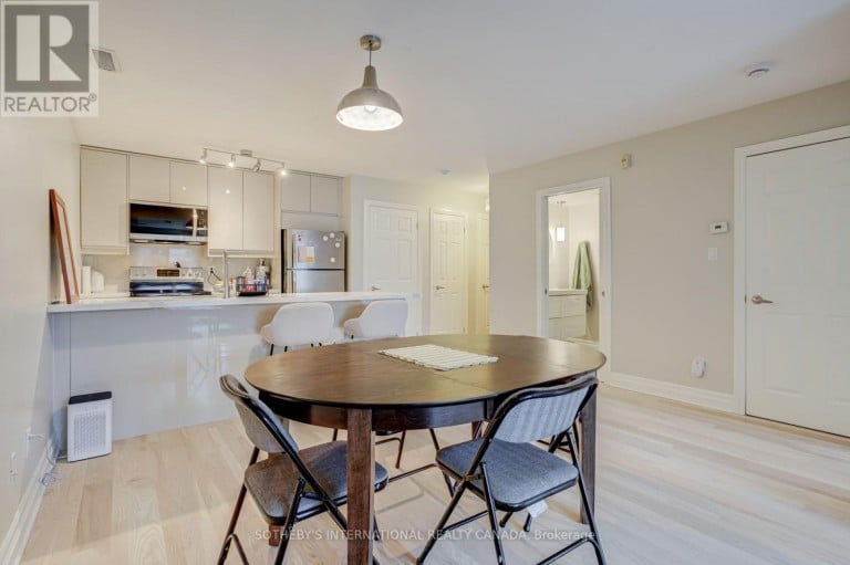 301 - 3069 LAKESHORE BOULEVARD, Toronto (New Toronto), Ontario, M8V1K6