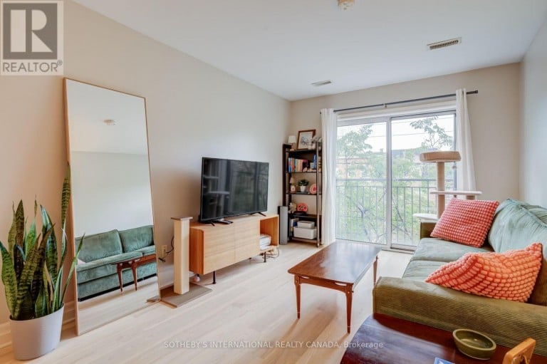 301 - 3069 LAKESHORE BOULEVARD, Toronto (New Toronto), Ontario, M8V1K6