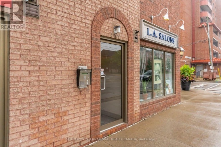 301 - 3069 LAKESHORE BOULEVARD, Toronto (New Toronto), Ontario, M8V1K6