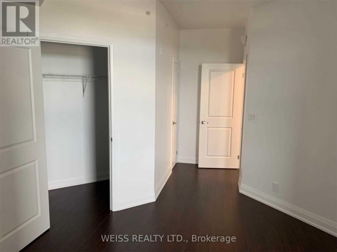 513 - 12 WOODSTREAM BOULEVARD, Vaughan (Vaughan Grove), Ontario, L4L8C3