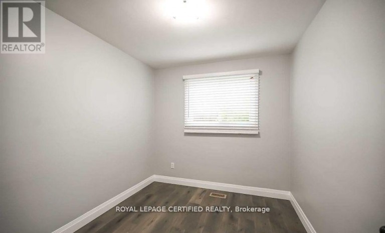 BSMT - 40 HONEYWELL DRIVE, Hamilton (Riverdale), Ontario, L8E1L9