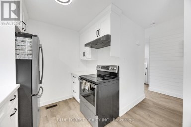 28 - 408 HOMESTEAD COURT London North (North F) Ontario photo 11