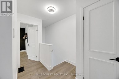 28 - 408 HOMESTEAD COURT London North (North F) Ontario photo 20
