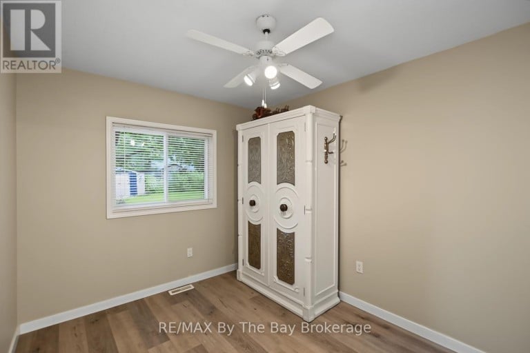 50 BALSAM STREET, Tiny, Ontario, L0L1P1