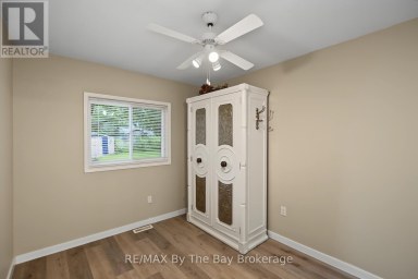 50 BALSAM STREET Tiny Ontario photo 22