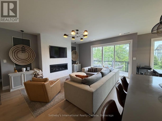 658 JOHNSTON PARK AVENUE, Collingwood, Ontario, L9Y5C7
