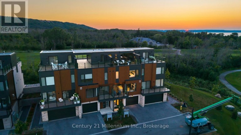 # 22 - 117 SLADDEN COURT, Blue Mountains, Ontario, N0H2P0