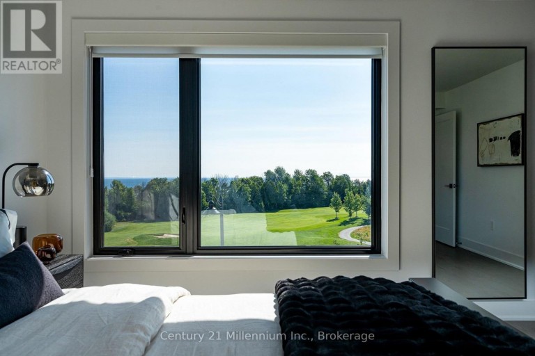 # 22 - 117 SLADDEN COURT, Blue Mountains, Ontario, N0H2P0