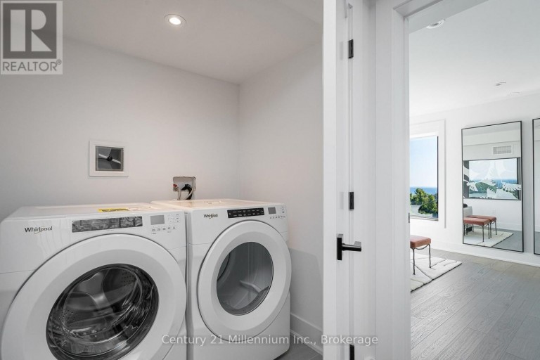# 22 - 117 SLADDEN COURT, Blue Mountains, Ontario, N0H2P0