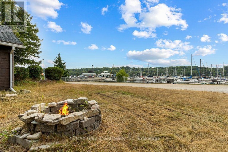 11 MCNEIL STREET, Northern Bruce Peninsula, Ontario, N0H1W0