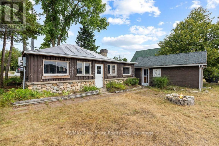 11 MCNEIL STREET, Northern Bruce Peninsula, Ontario, N0H1W0