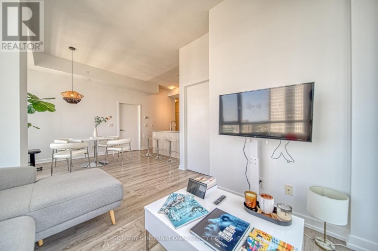 PH08 - 200 SACKVILLE STREET, Toronto (Regent Park), Ontario, M5A0C4