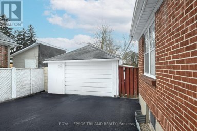 457 BOLER ROAD London South (South K) Ontario photo 2