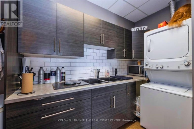200 - 50 DUNLOP STREET E, Barrie (City Centre), Ontario, L4M6J9