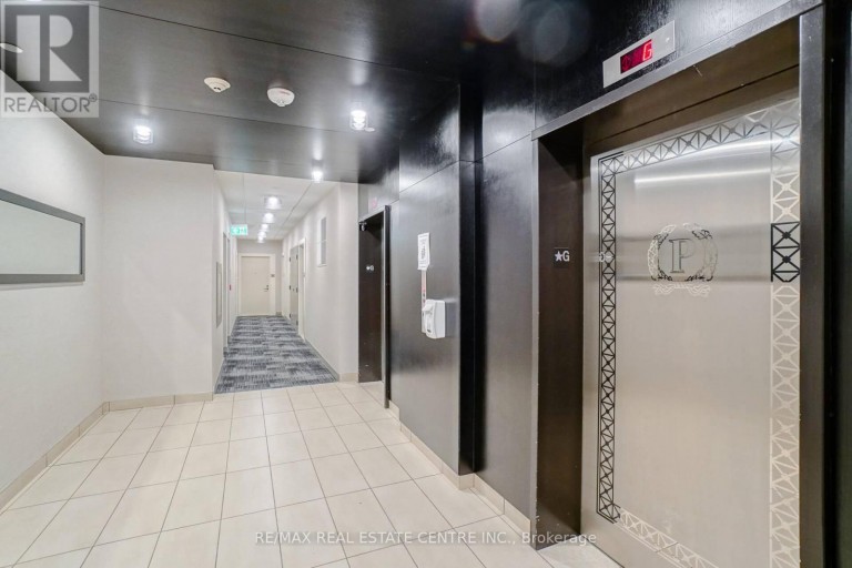 802 - 4677 GLEN ERIN DRIVE, Mississauga (Central Erin Mills), Ontario, L5M2E3
