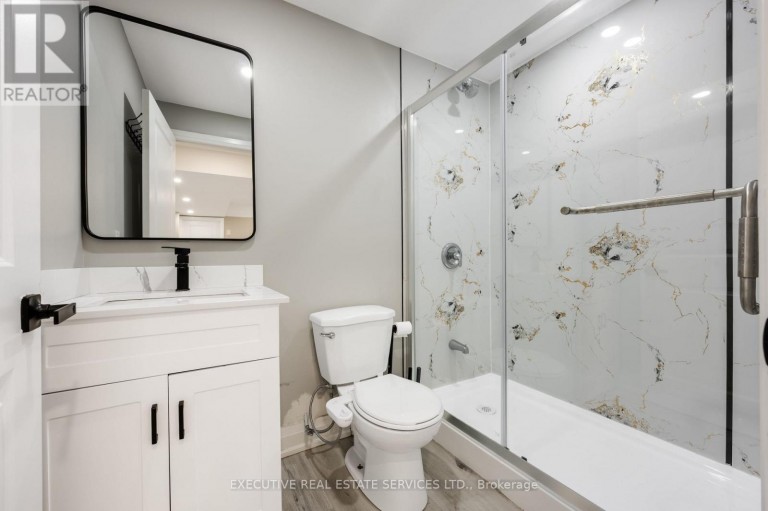 61 TRURO CIRCLE N, Brampton (Northwest Brampton), Ontario, L7A4E6