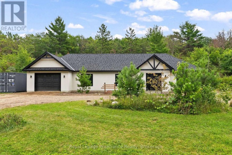 41948A COMBERMERE ROAD, Madawaska Valley, Ontario, K0J1B0