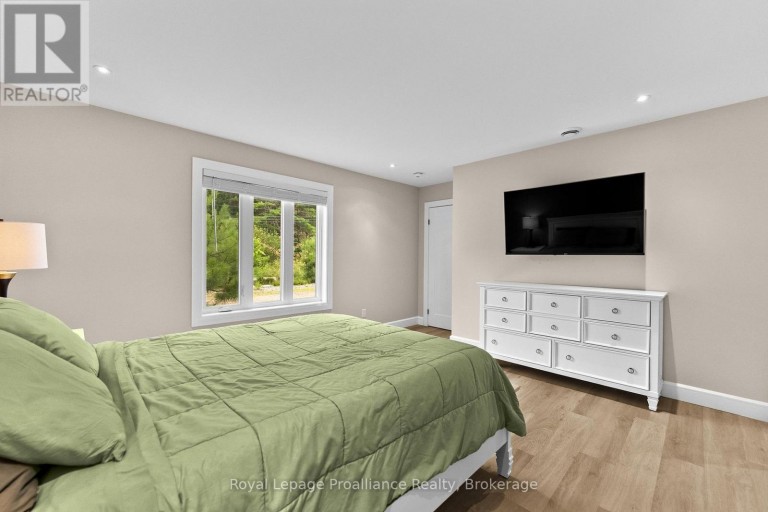 41948A COMBERMERE ROAD, Madawaska Valley, Ontario, K0J1B0