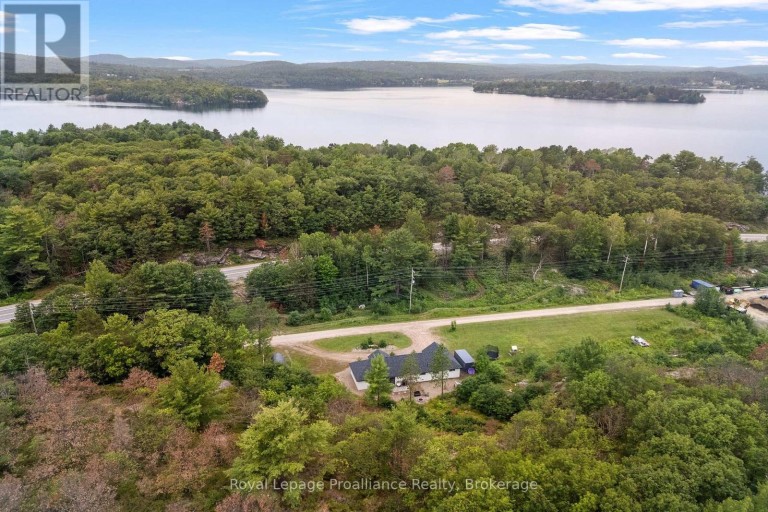 41948A COMBERMERE ROAD, Madawaska Valley, Ontario, K0J1B0