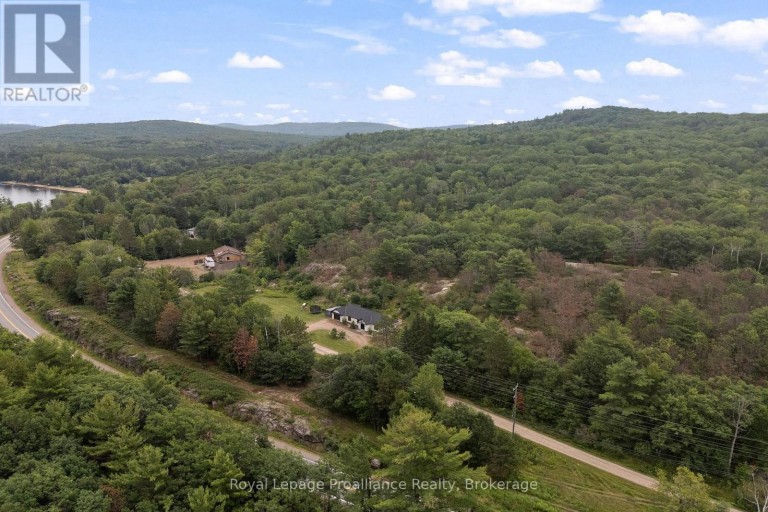 41948A COMBERMERE ROAD, Madawaska Valley, Ontario, K0J1B0