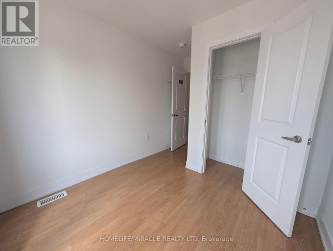 1553 MIDLAND AVENUE, Toronto (Bendale), Ontario, M1P0G3