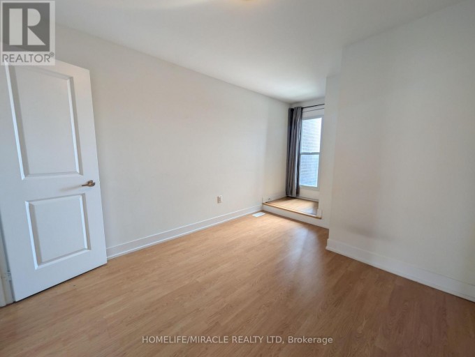 1553 MIDLAND AVENUE, Toronto (Bendale), Ontario, M1P0G3