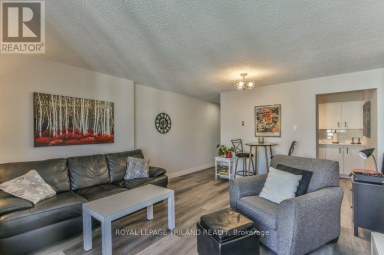 1005 - 95 BASE LINE ROAD W London South (South E) Ontario photo 13