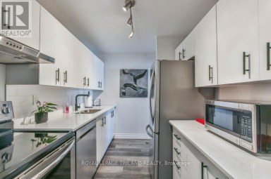 1005 - 95 BASE LINE ROAD W London South (South E) Ontario photo 16