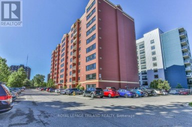 1005 - 95 BASE LINE ROAD W London South (South E) Ontario photo 2