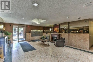 1005 - 95 BASE LINE ROAD W London South (South E) Ontario photo 5