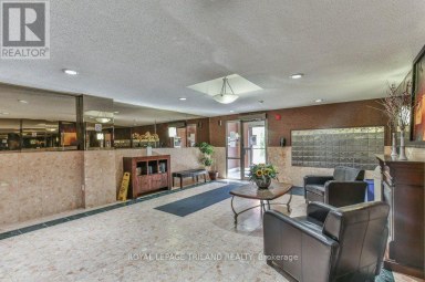 1005 - 95 BASE LINE ROAD W London South (South E) Ontario photo 6