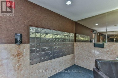 1005 - 95 BASE LINE ROAD W London South (South E) Ontario photo 7