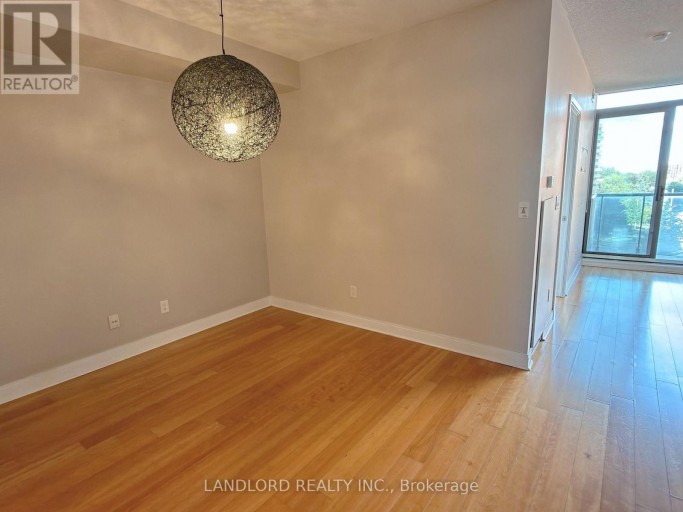 701 - 18 YORKVILLE AVENUE, Toronto (Rosedale-Moore Park), Ontario, M4W3Y8
