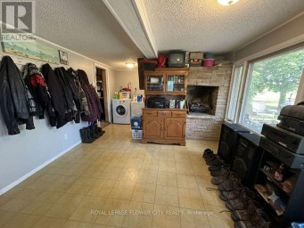 422 MCCLUNG ROAD Haldimand Ontario photo 8