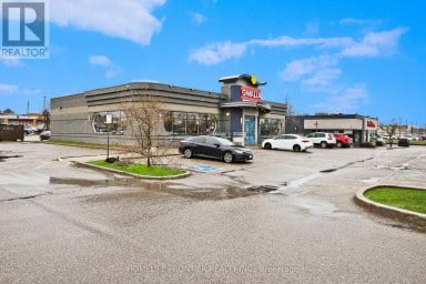 109 - 19 WOODBINE DOWNS BOULEVARD Toronto (West Humber-Clairville) Ontario photo 20
