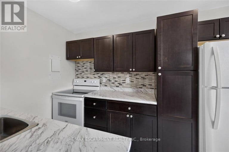 1004 - 141 CATHARINE STREET S, Hamilton (Corktown), Ontario, L8N2J7