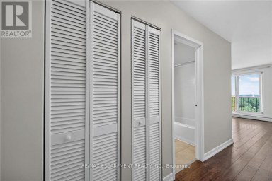 1004 - 141 CATHARINE STREET S Hamilton (Corktown) Ontario photo 20