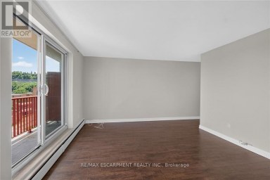 1004 - 141 CATHARINE STREET S Hamilton (Corktown) Ontario photo 7