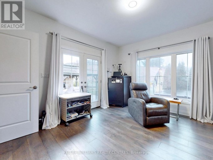 2 THOROUGHBRED DRIVE, Oro-Medonte, Ontario, L0K1E0